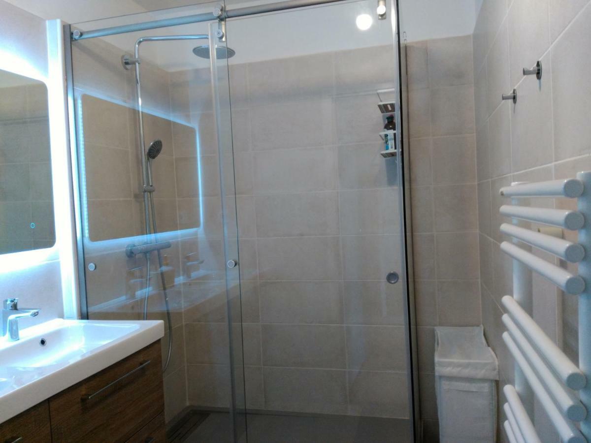 Bel Et Spacieux Appartement De 84 M² Avec Parking Tres Proche Du Metro Garibaldi Λυών Εξωτερικό φωτογραφία