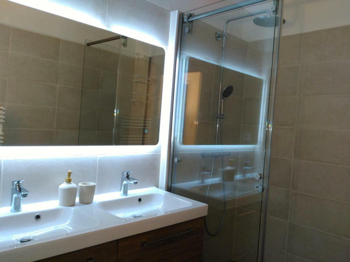 Bel Et Spacieux Appartement De 84 M² Avec Parking Tres Proche Du Metro Garibaldi Λυών Εξωτερικό φωτογραφία